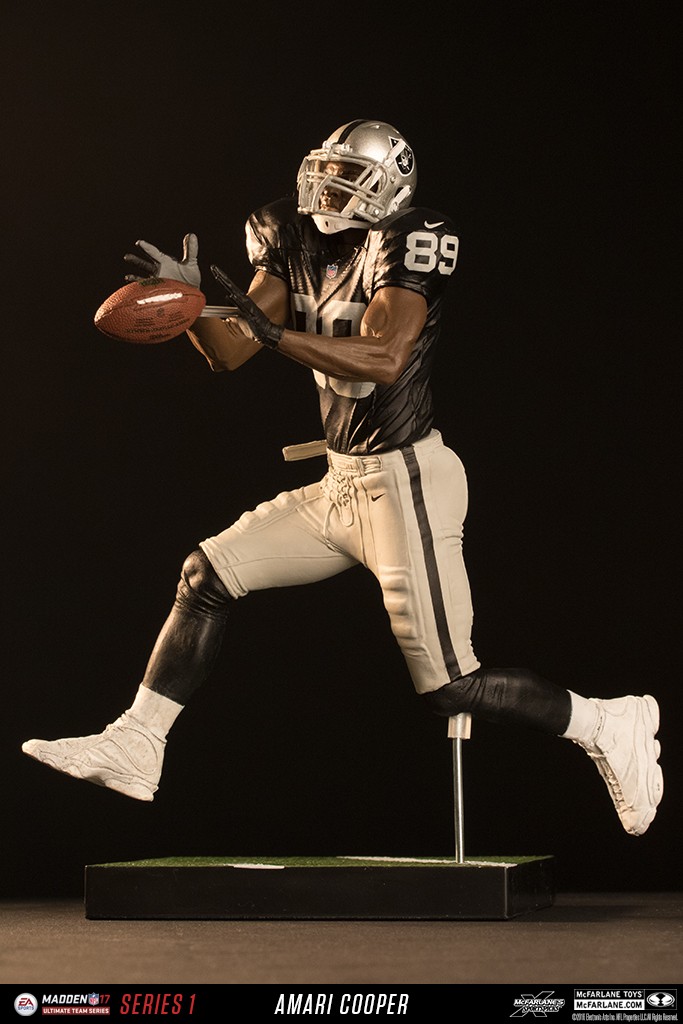 Amari Cooper : Oakland Raiders 2016 Madden NFL 17 Ultimate Team Mcfarlane  figure