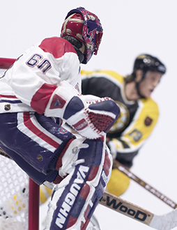 NHL Hockey McFarlane Toys (2002) Alexander Mogilny Toronto Maple