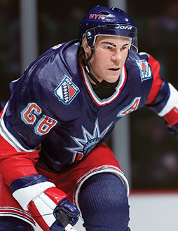 NHL Series 10 Robert Lang Action Figure Detroit Red Wings #20