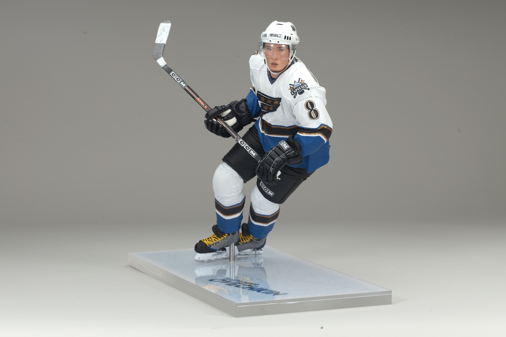 McFarlane Toys NHL Washington Capitals Sports Picks Hockey Series 29 Alexander  Ovechkin Action Figure - ToyWiz