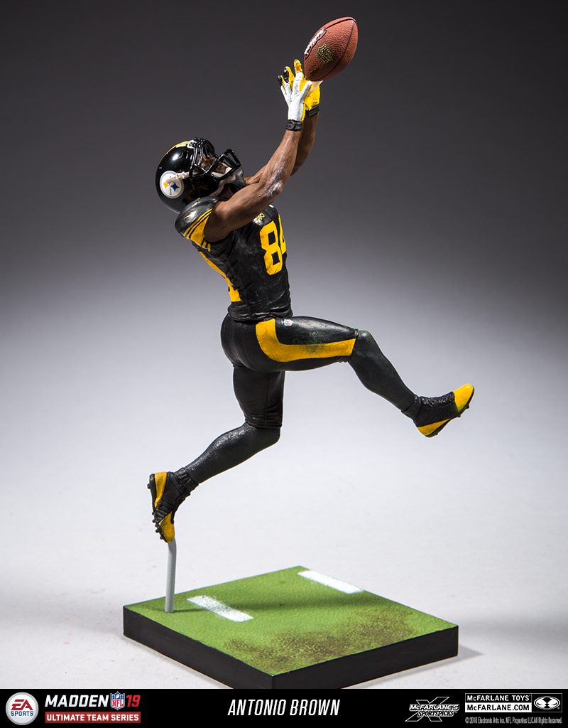 mcfarlane toys football figures